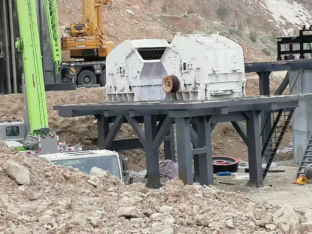PF反擊式破碎機(jī)